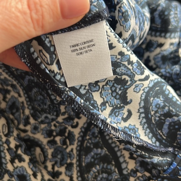 10 Crosby Derek lam silk blouse - Picture 8 of 8